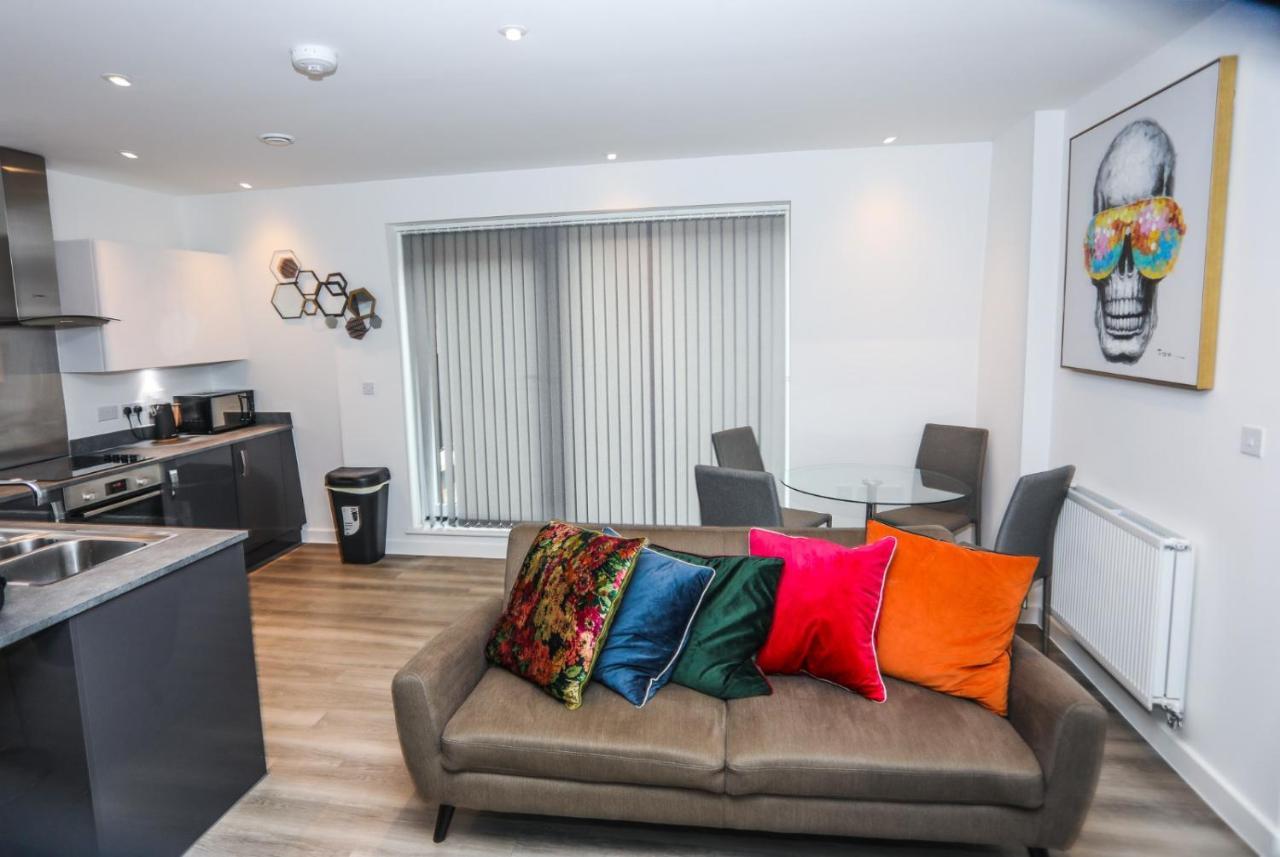 Lovely 2 Bed Apartment With Parking Londres Exterior foto